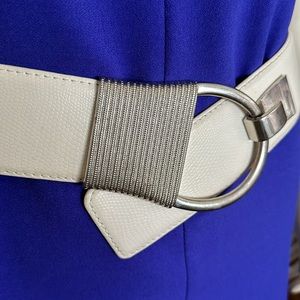 Vintage wide chunky white belt, vegan leather, silver tone hardware adjustable